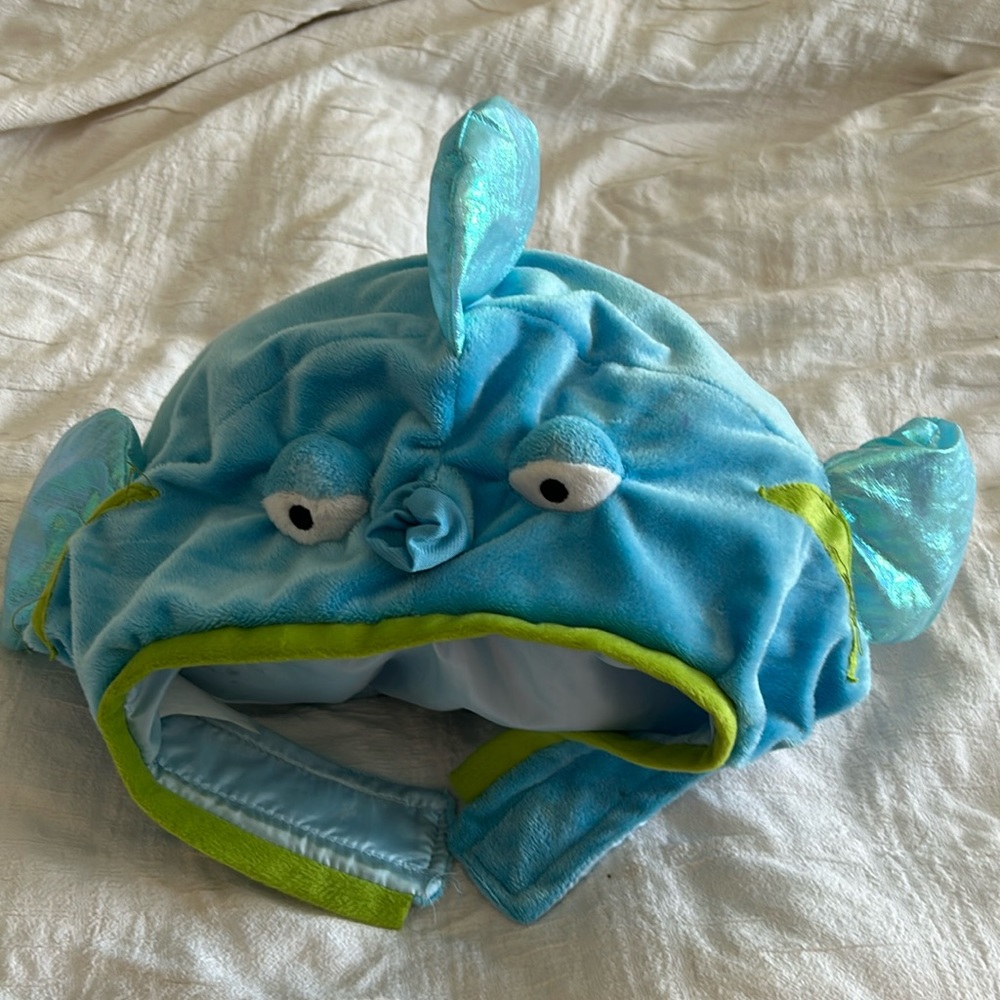 Baby or pet Halloween costume for a baby or a puppy. Like new!